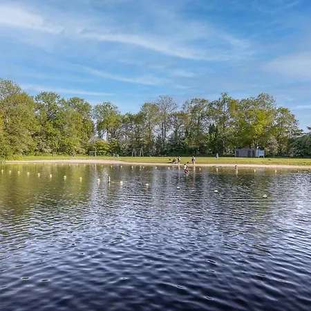 Casa de Férias De Heerlijkheid Hensbroek